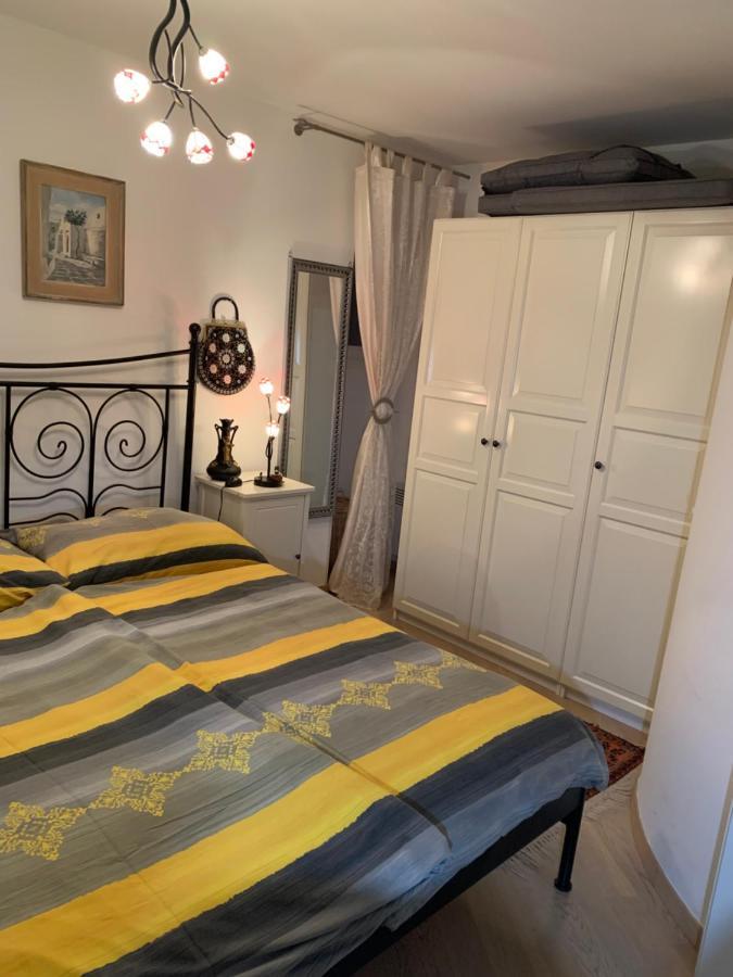Ferienhaus, Rustico Auf Burg โลการ์โน ภายนอก รูปภาพ
